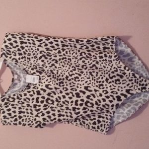 Leopard bodysuit size XL soft material padded shoulders great with slacks skirt